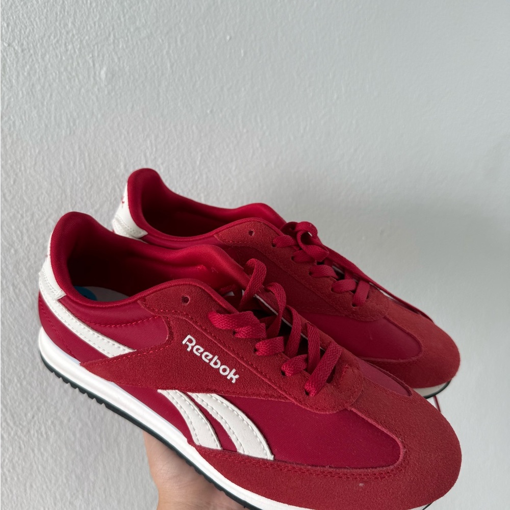Reebok Classic Red and White Trainers
